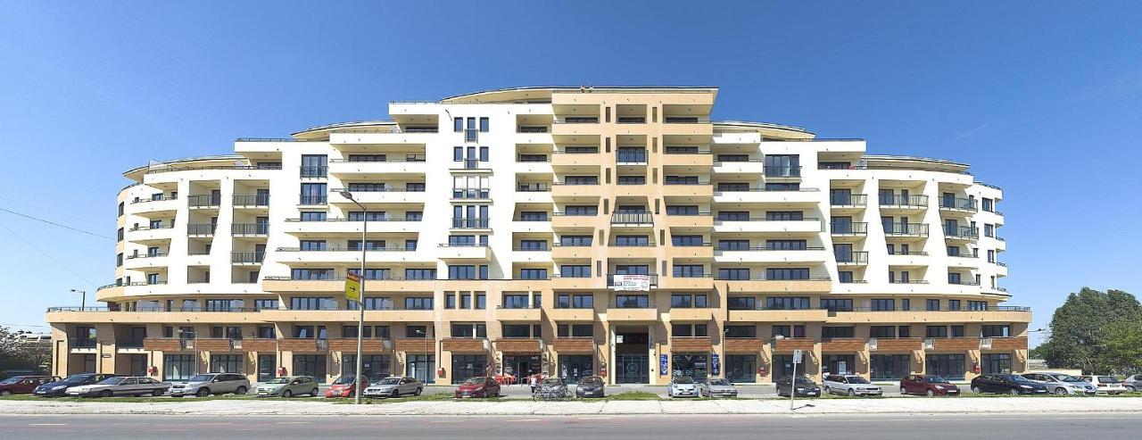 Tisza Palota Apartmanok Szeged Bagian luar foto