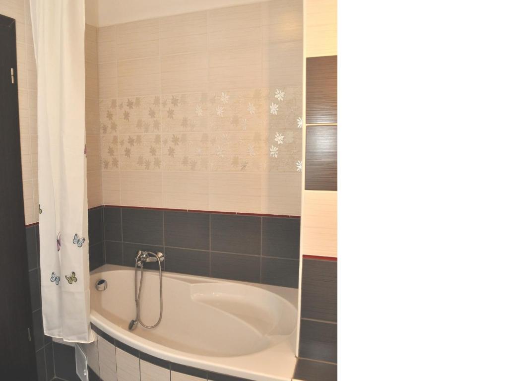 Tisza Palota Apartmanok Szeged Ruang foto